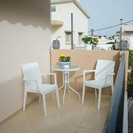 Sun By The Sea 2 Apartment Agia Pelagia (Crete)